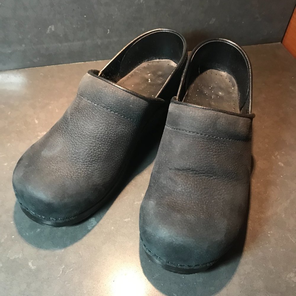 Sanita Black Textured oil leather in size 39
